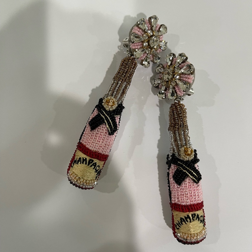 Mignonne Gavigan Champagne Clip-on earrings